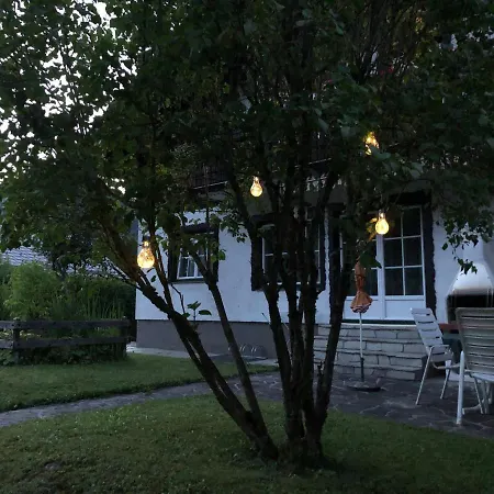 公寓 Susanne Hillbrand *